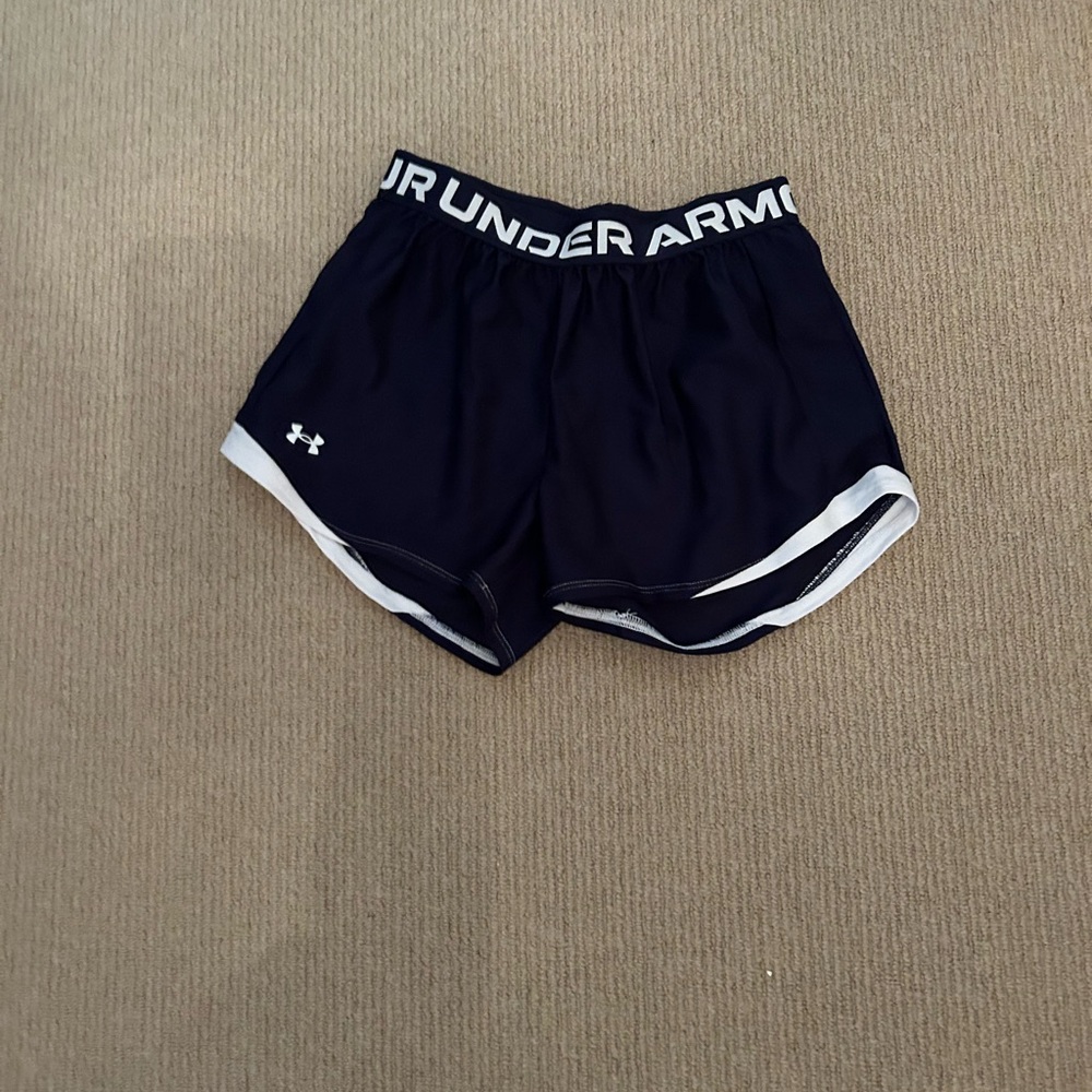 Under Armour Black Athletic Shorts with Elastic Waistband
